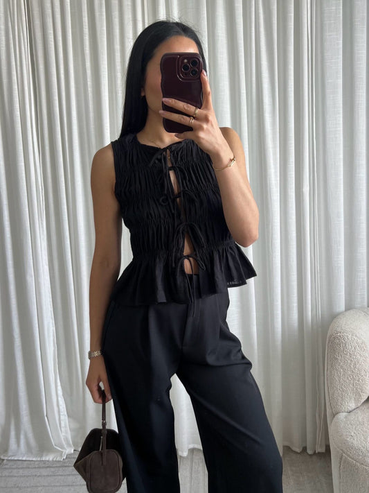 Jasi top black